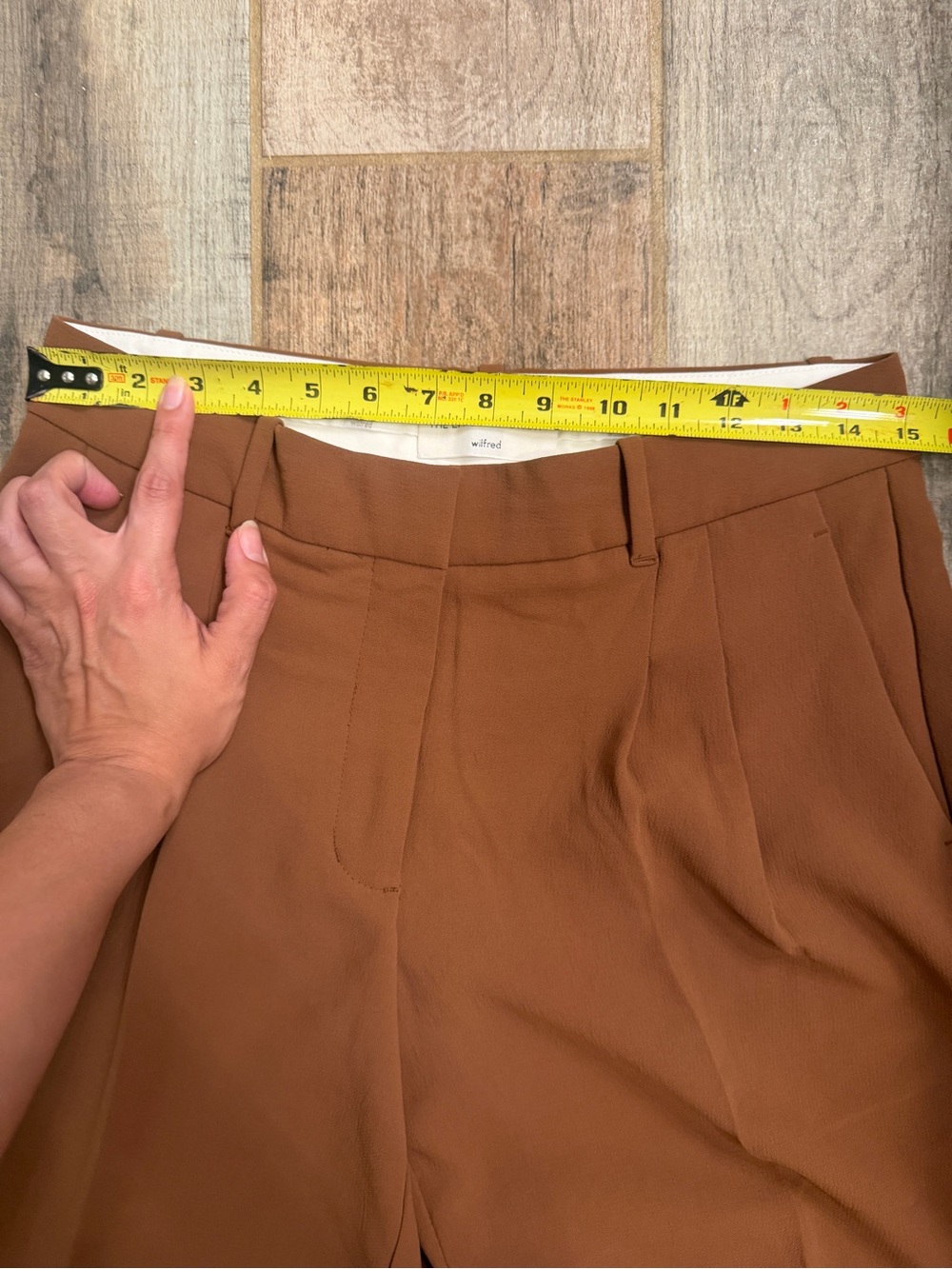 Aritzia Brown Effortless Pants - Picture 7 of 10